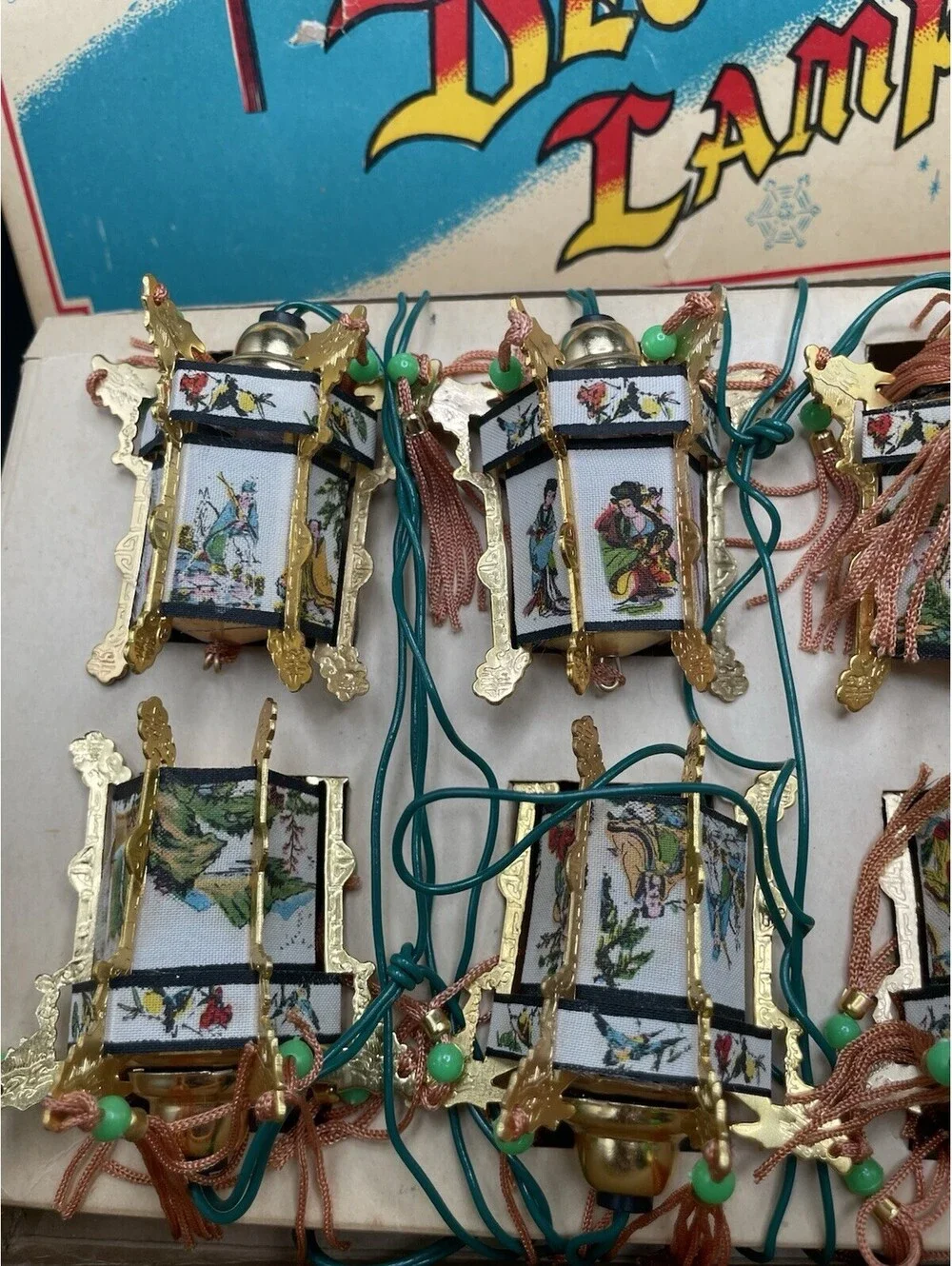Rare Electric Decoration Chinese  Palace Lantern String Lights In Original Box